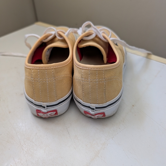 Men's Vans 5.5 - Picture 3 of 5